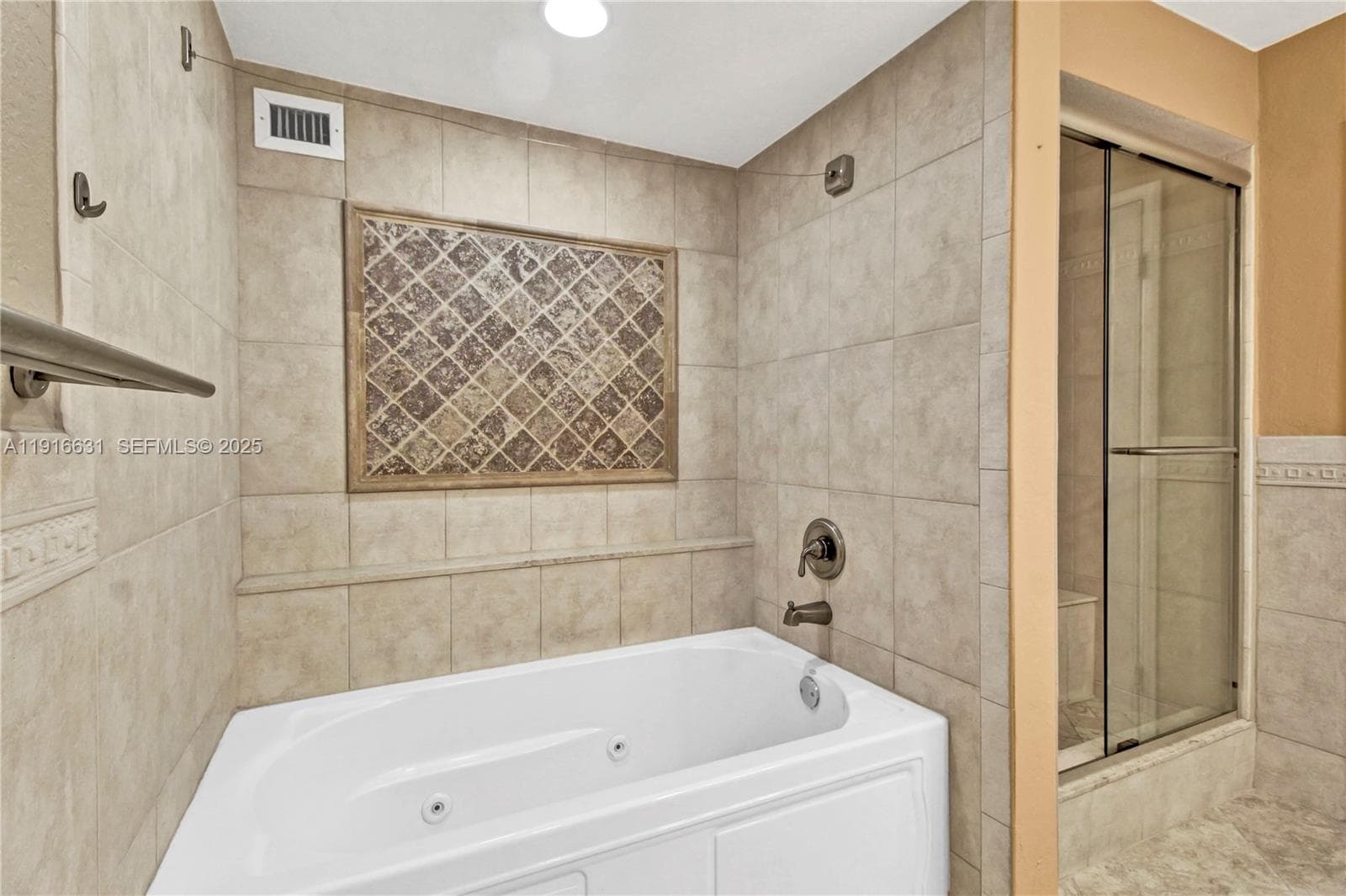 Oceanview Park · #821 in Hallandale Beach - Photo 25