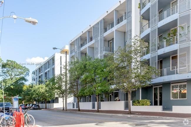 Lofts of Mayfair · #207 in Miami - Photo 2