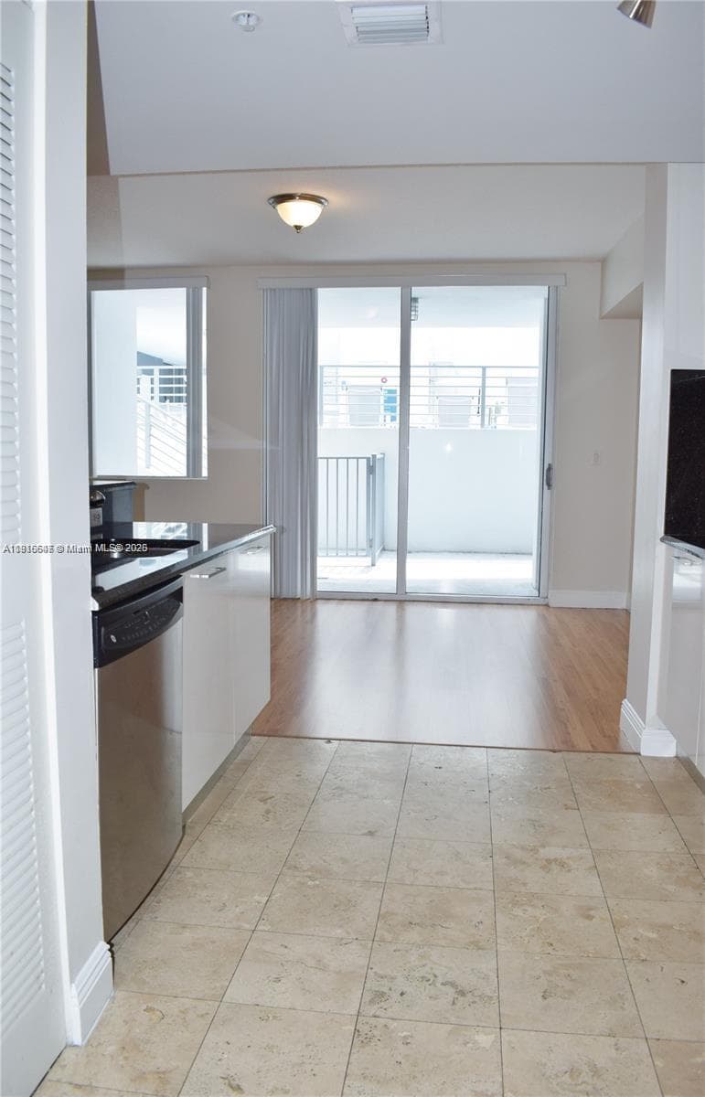 Lofts of Mayfair · #207 in Miami - Photo 16