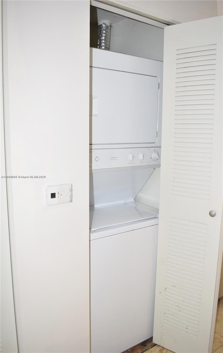 Lofts of Mayfair · #207 in Miami - Photo 18