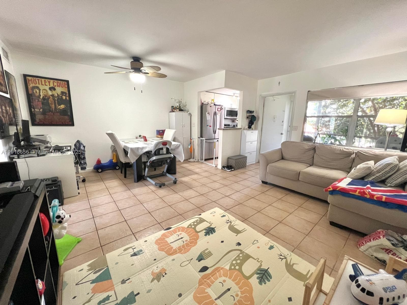 PARADISE BY THE SEA CONDO · #208 in Hallandale Beach - Photo 10