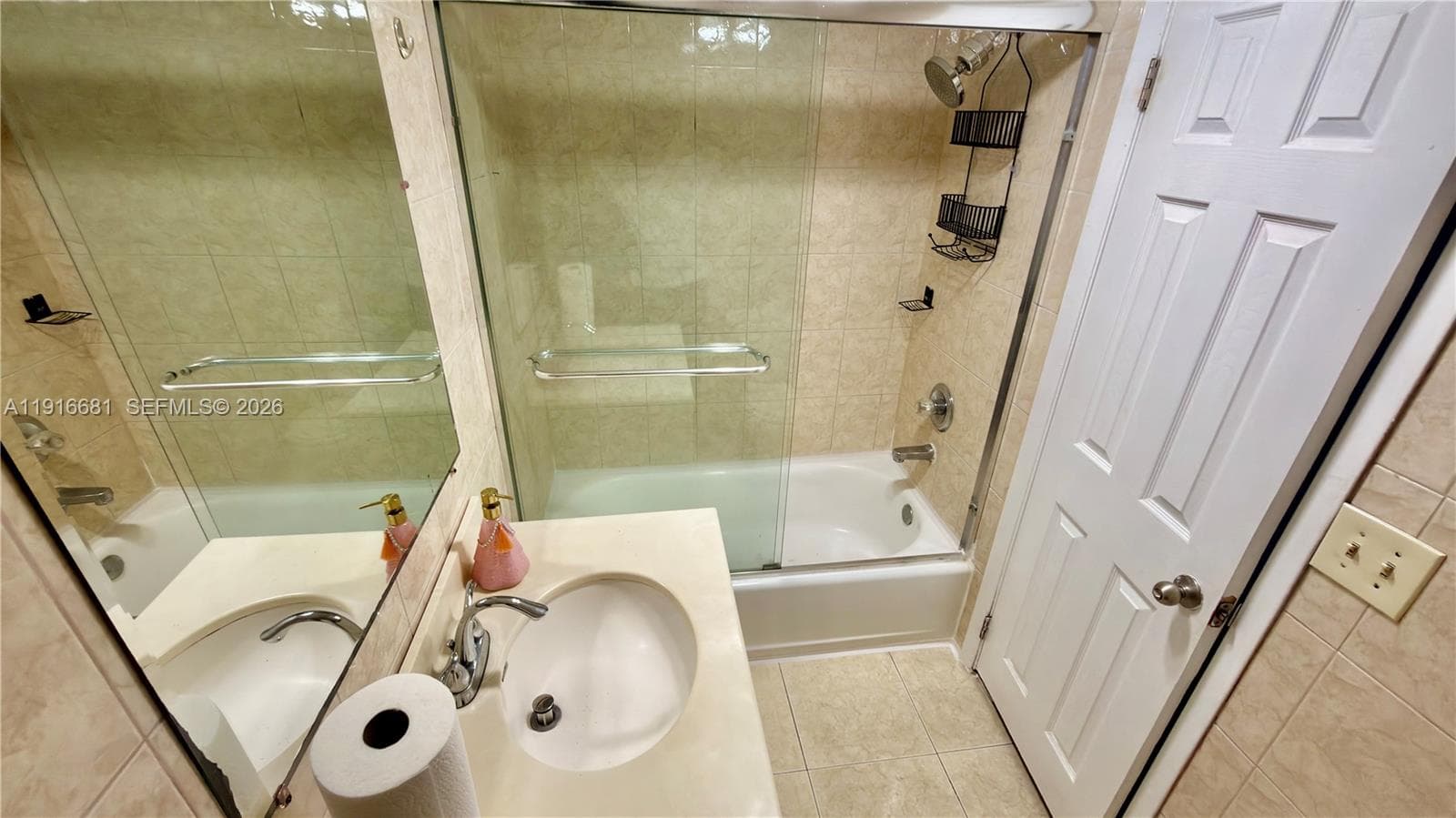 COMMODORE PLAZA CONDO · #906 in Aventura - Photo 12