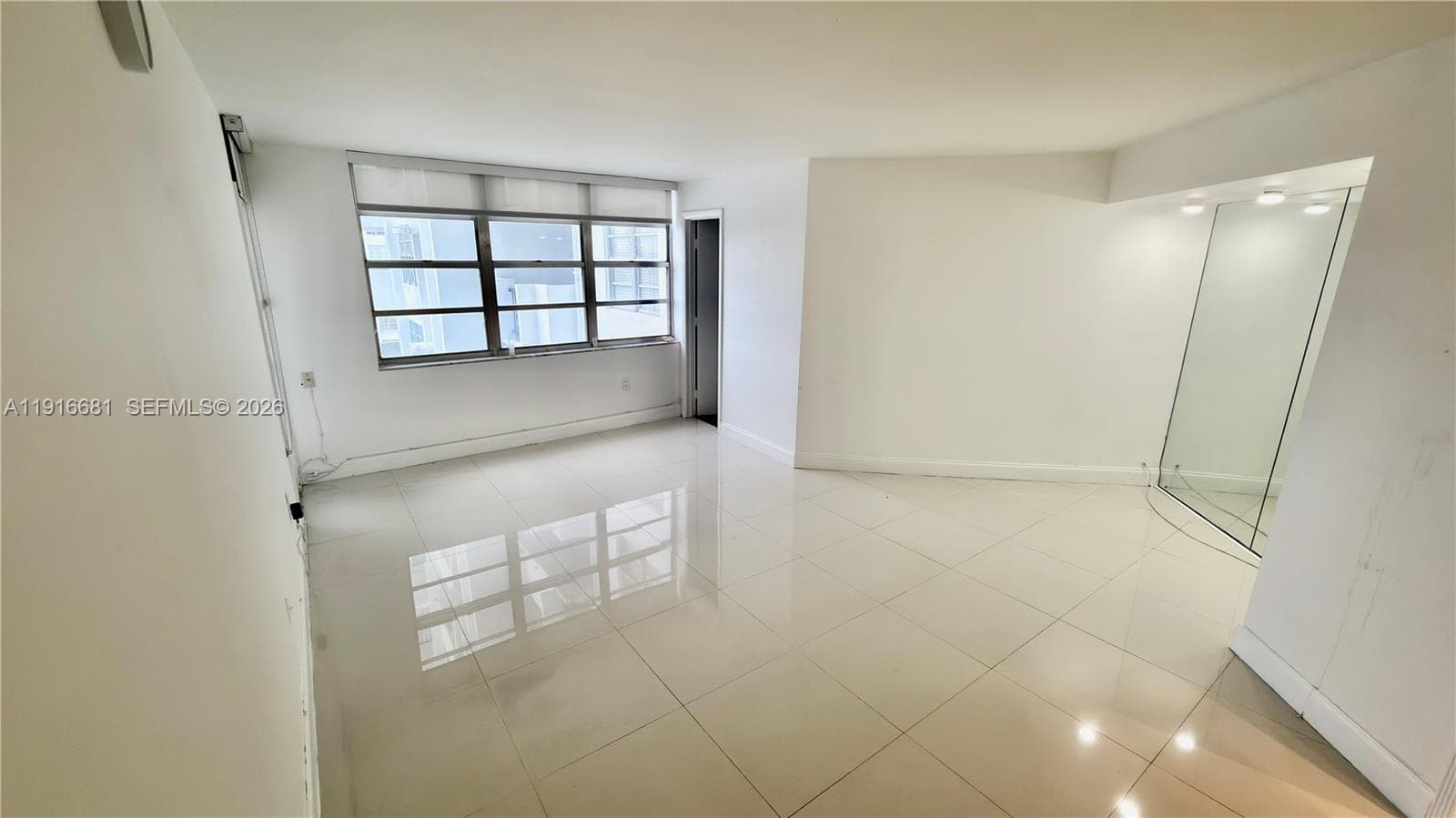 COMMODORE PLAZA CONDO · #906 in Aventura - Photo 28