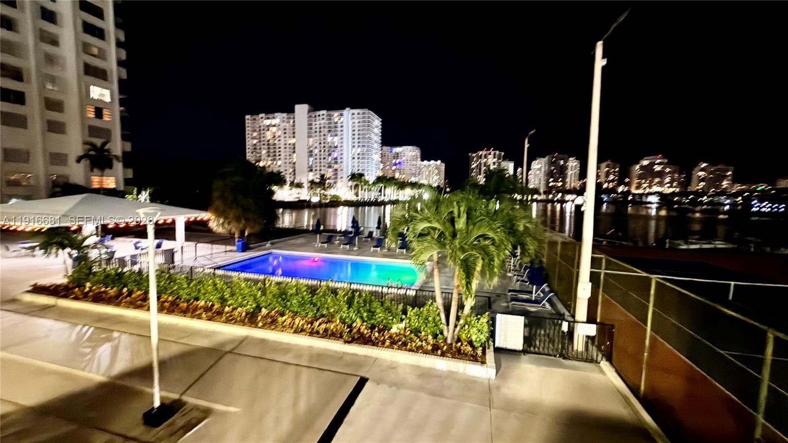 COMMODORE PLAZA CONDO · #906 in Aventura - Photo 38