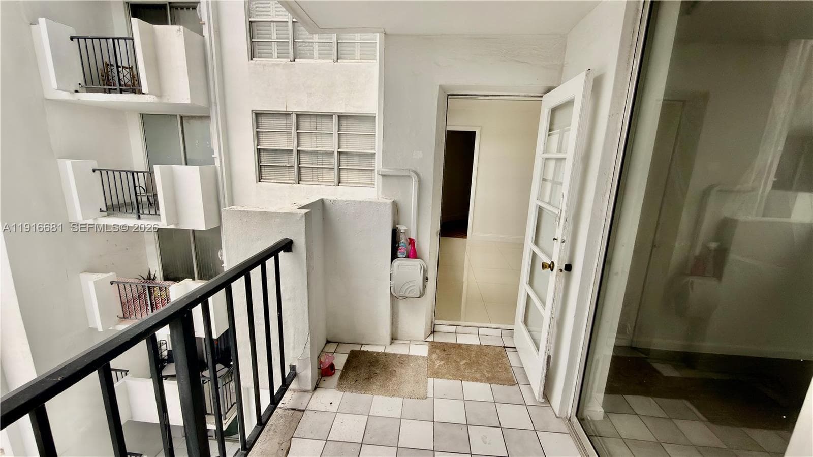 COMMODORE PLAZA CONDO · #906 in Aventura - Photo 14