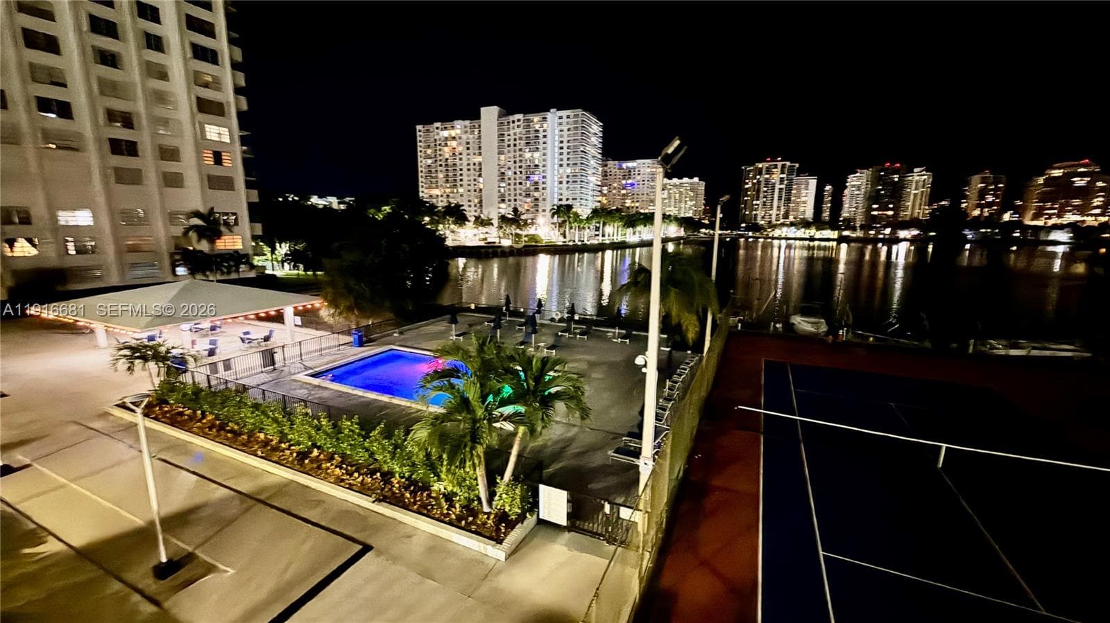 COMMODORE PLAZA CONDO · #906 in Aventura - Photo 39