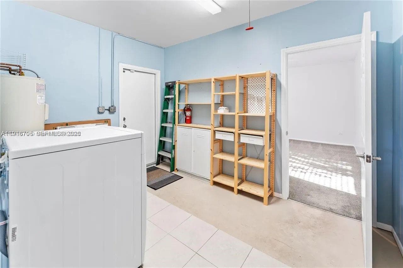 3166 NW 68th Ct photo 22
