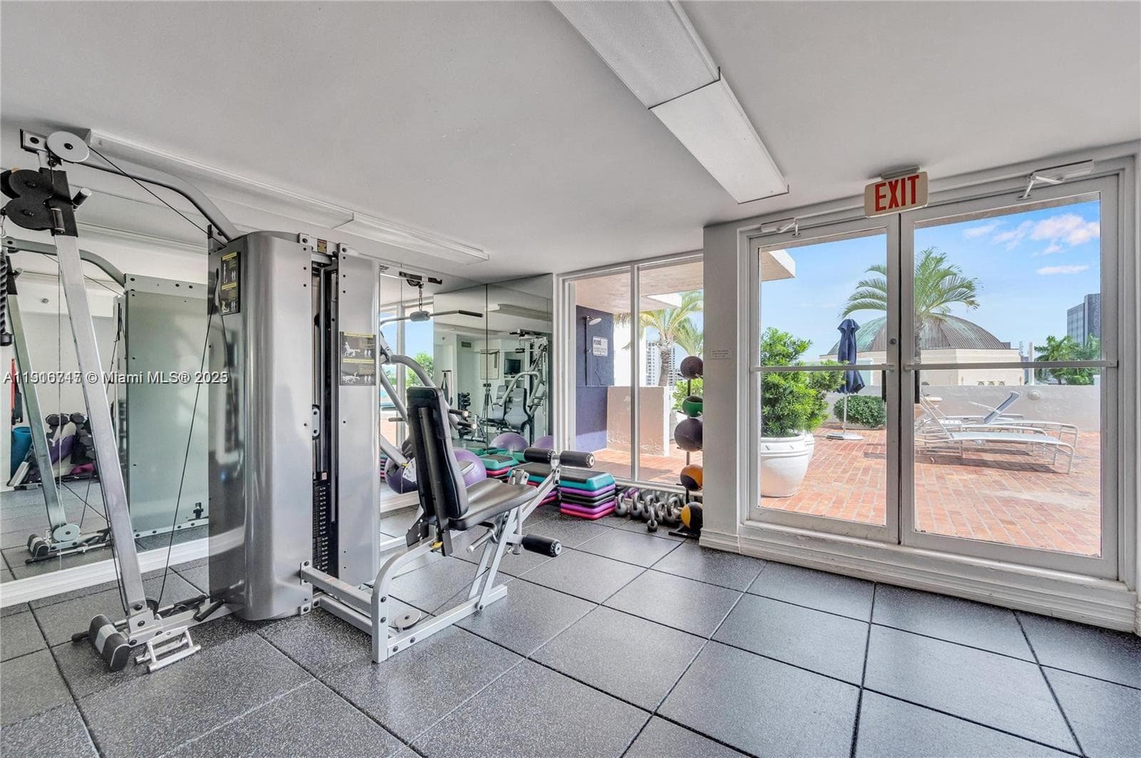 Park Plaza condominium · #4G in Miami Beach - Photo 11