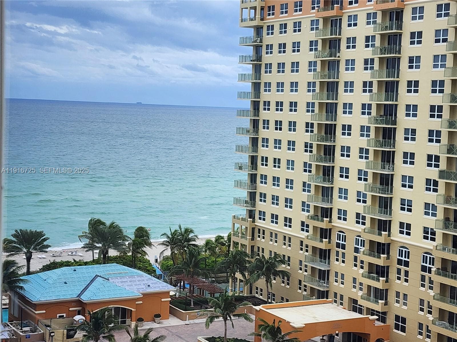 PARKER PLAZA CONDO ESTATE · #1107 in Hallandale Beach - Photo 23