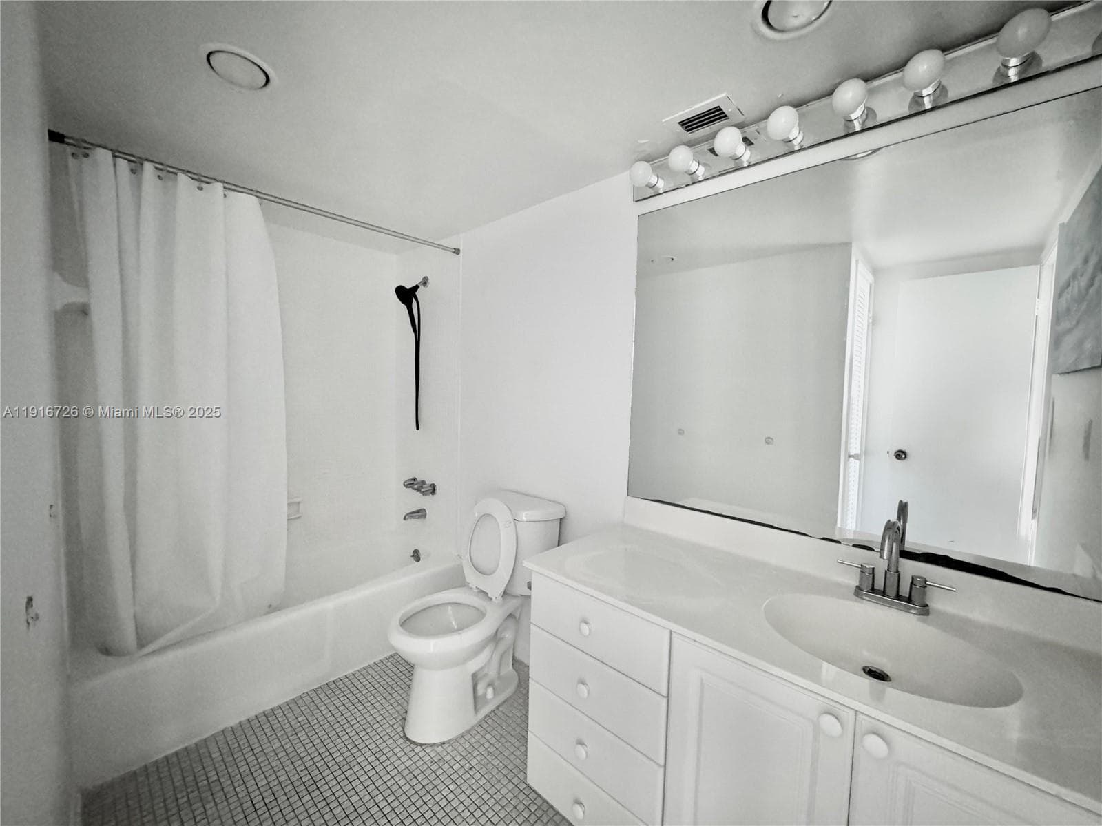 OCEANVIEW BUILDING A · #1610 in Sunny Isles Beach - Photo 10
