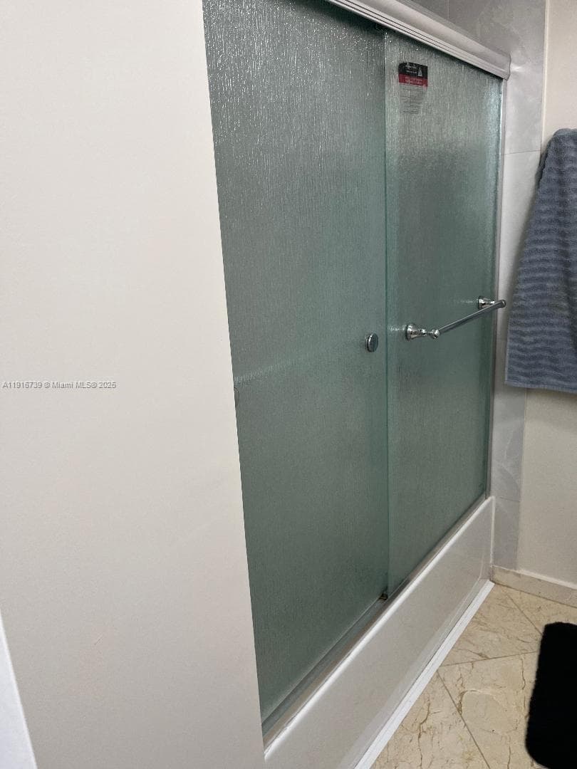 CATANIA CONDO · #1106 in Hollywood - Photo 15