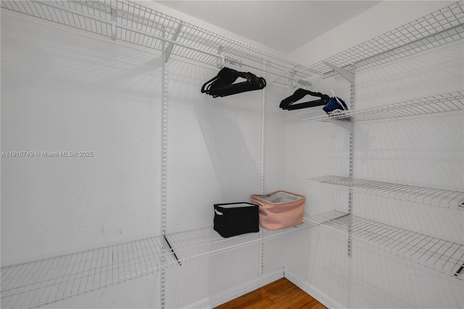 THE ELAINE CONDO · #107 in Miami Beach - Photo 12