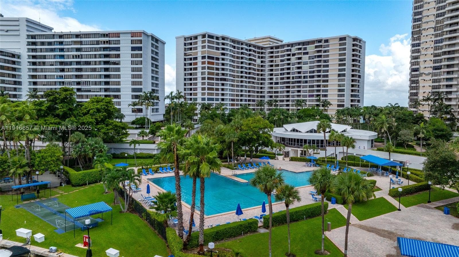 The Olympus Condo · #517 in Hallandale Beach - Photo 15