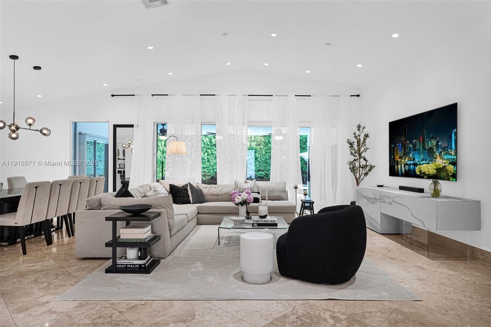 145 Bal Bay Dr photo 18