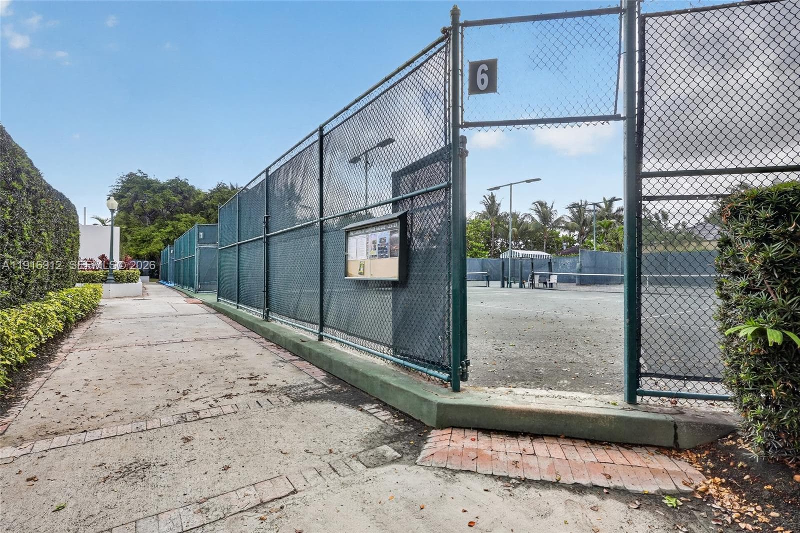 The eight tennis courts at Quayside offer residents an exceptional recreational experience within a beautifully landscaped, resort-style setting