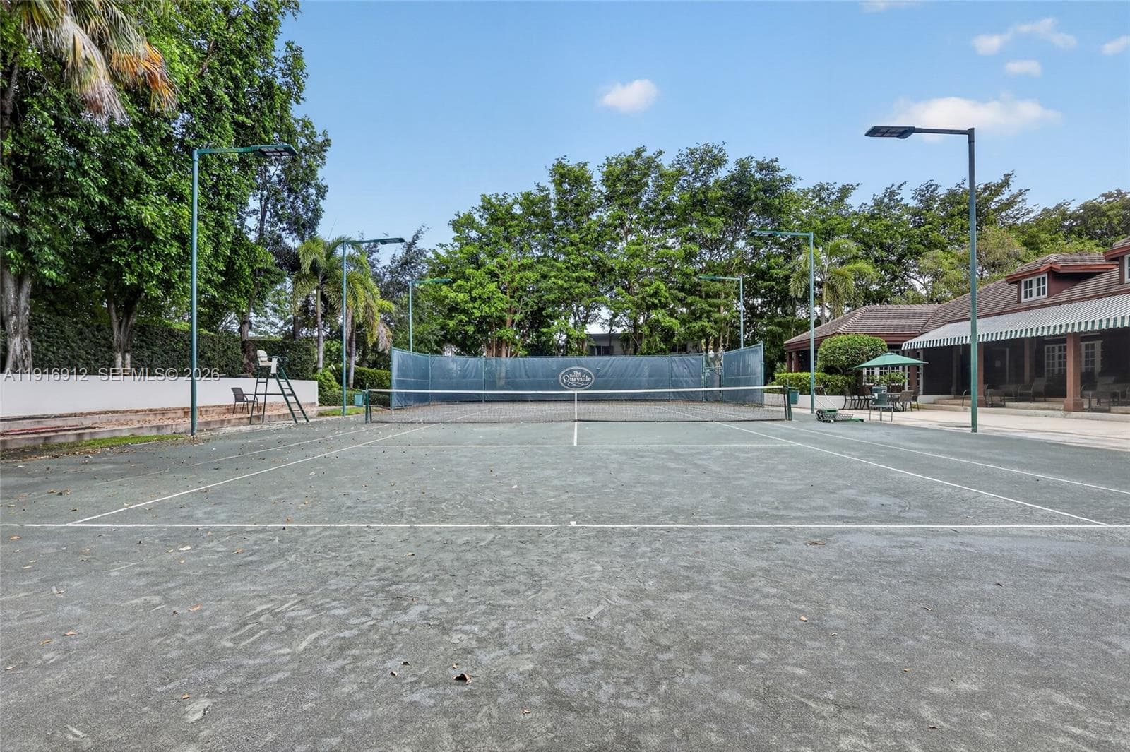 The eight tennis courts at Quayside offer residents an exceptional recreational experience within a beautifully landscaped, resort-style setting