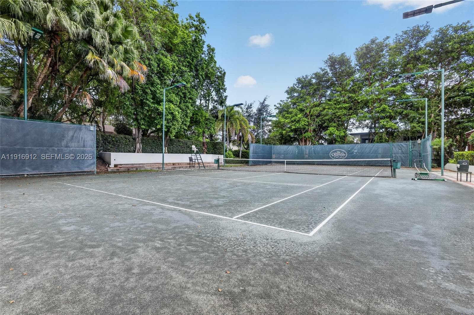 The eight tennis courts at Quayside offer residents an exceptional recreational experience within a beautifully landscaped, resort-style setting