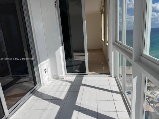 THE CARRIAGE HOUSE CONDO · #1512 in Miami Beach - Photo 36