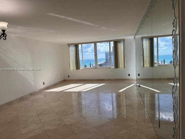 THE CARRIAGE HOUSE CONDO · #1512 in Miami Beach - Photo 20