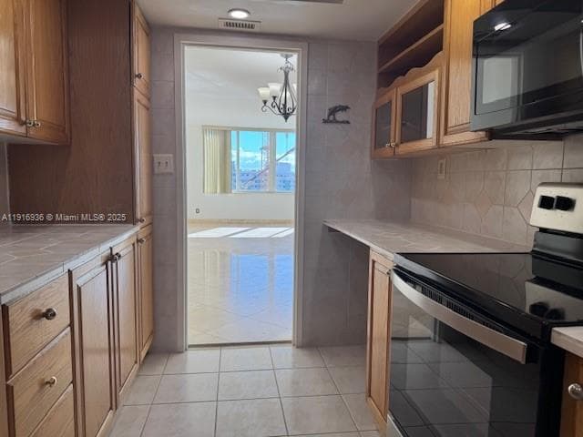 THE CARRIAGE HOUSE CONDO · #1512 in Miami Beach - Photo 25