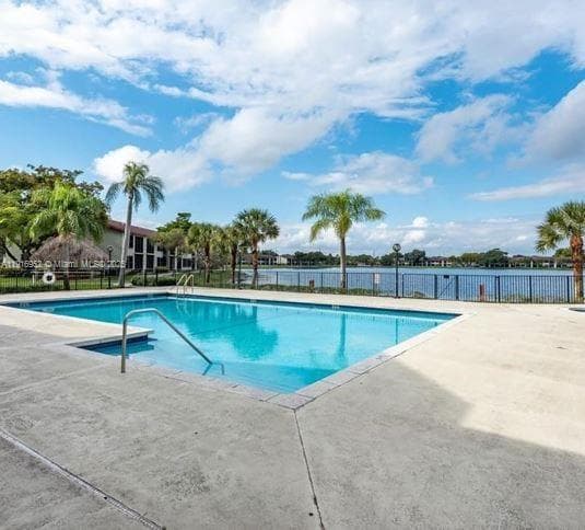 LAKE POINTE CONDOMINIUM · #112 in Oakland Park - Photo 27