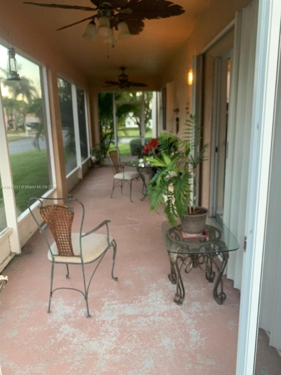 462 SE 23rd Dr photo 13