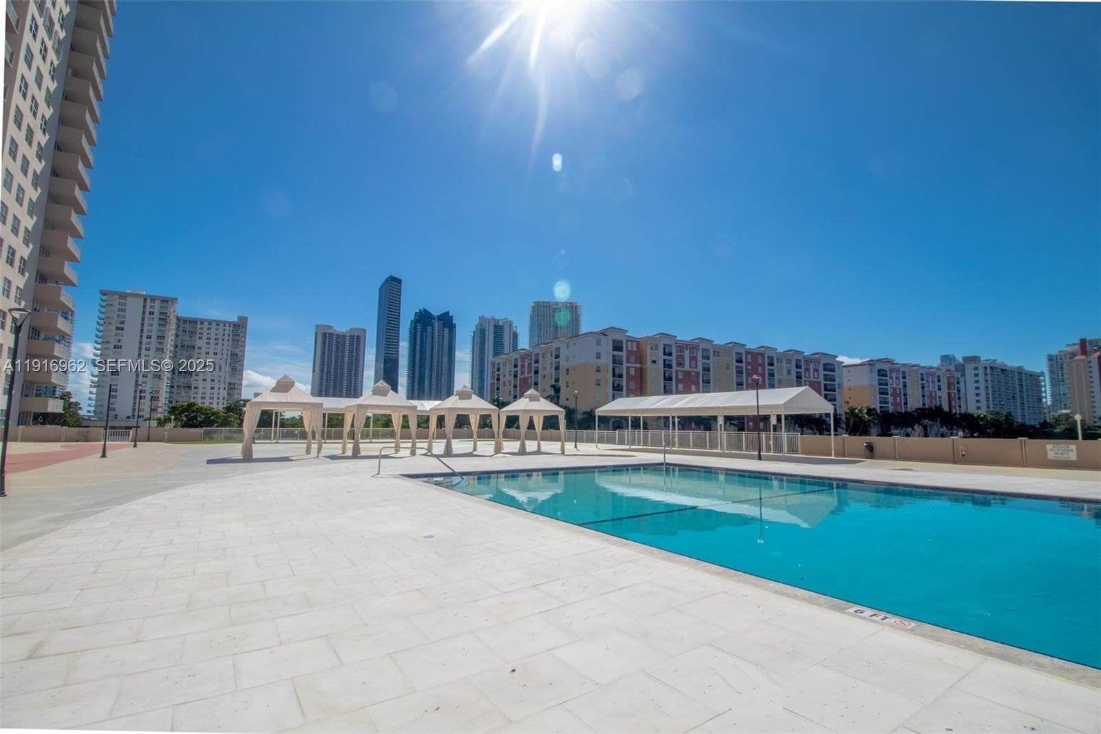 WINSTON TOWERS 100 · #1212 in Sunny Isles Beach - Photo 20