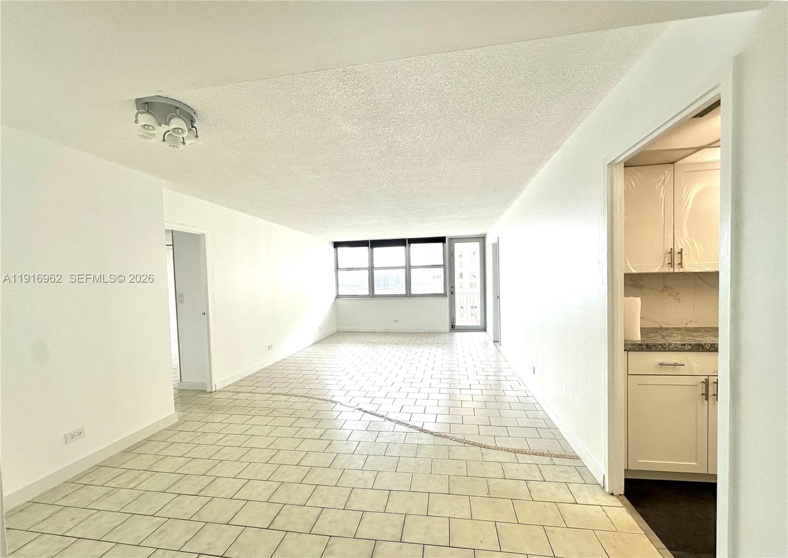 WINSTON TOWERS 100 · #1212 in Sunny Isles Beach - Photo 4