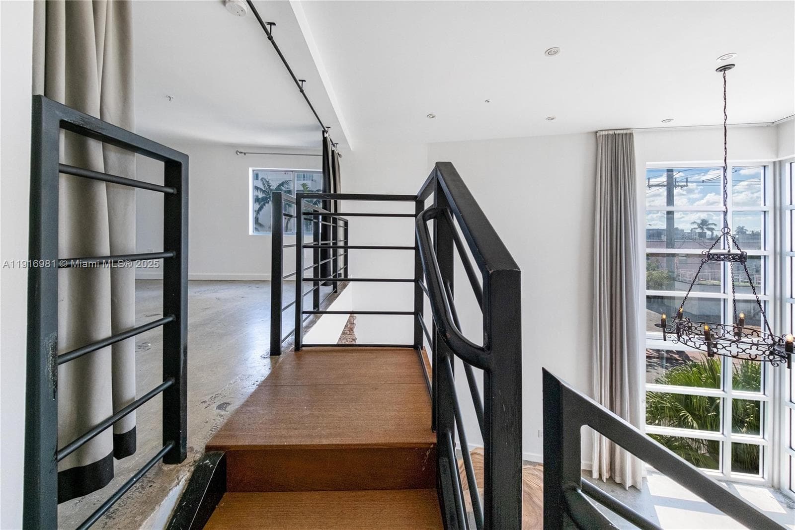 VILAMUR CONDO · #2 in Miami Beach - Photo 22