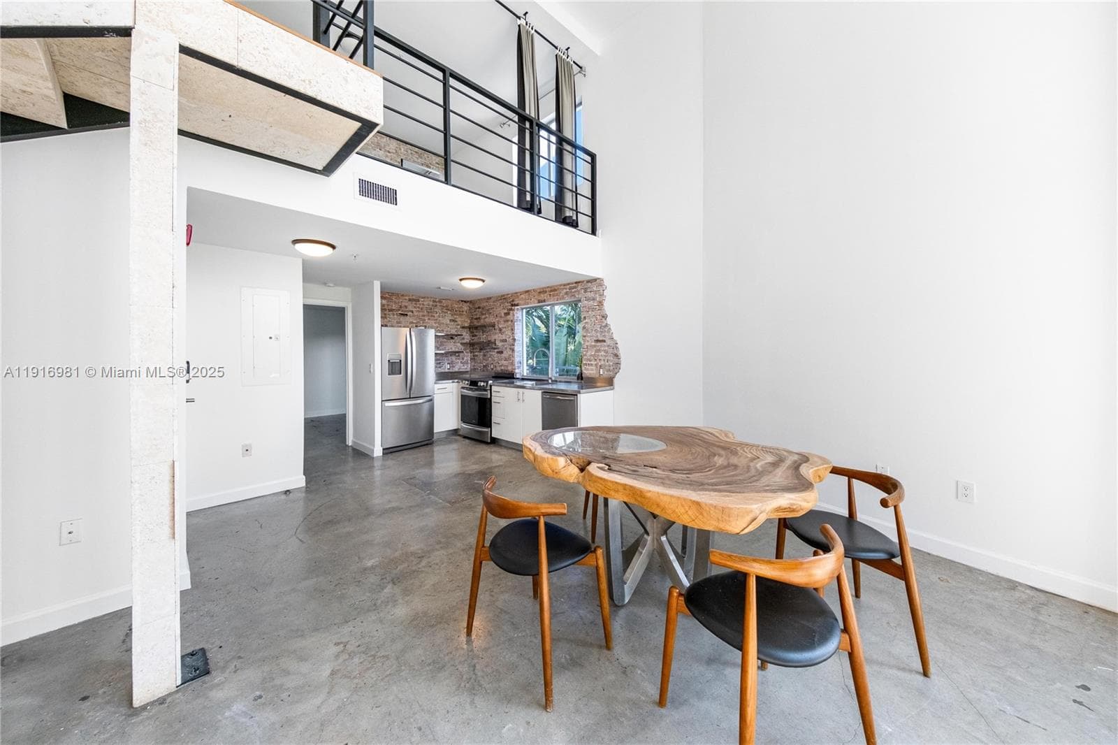 VILAMUR CONDO · #2 in Miami Beach - Photo 41