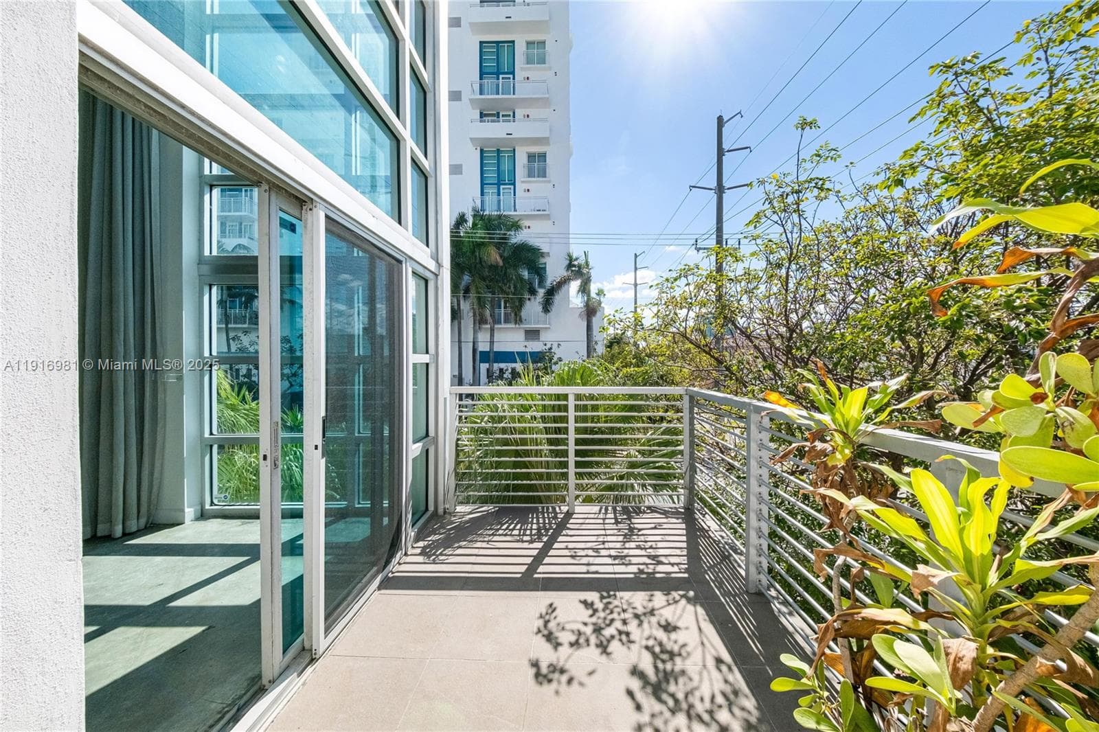 VILAMUR CONDO · #2 in Miami Beach - Photo 35