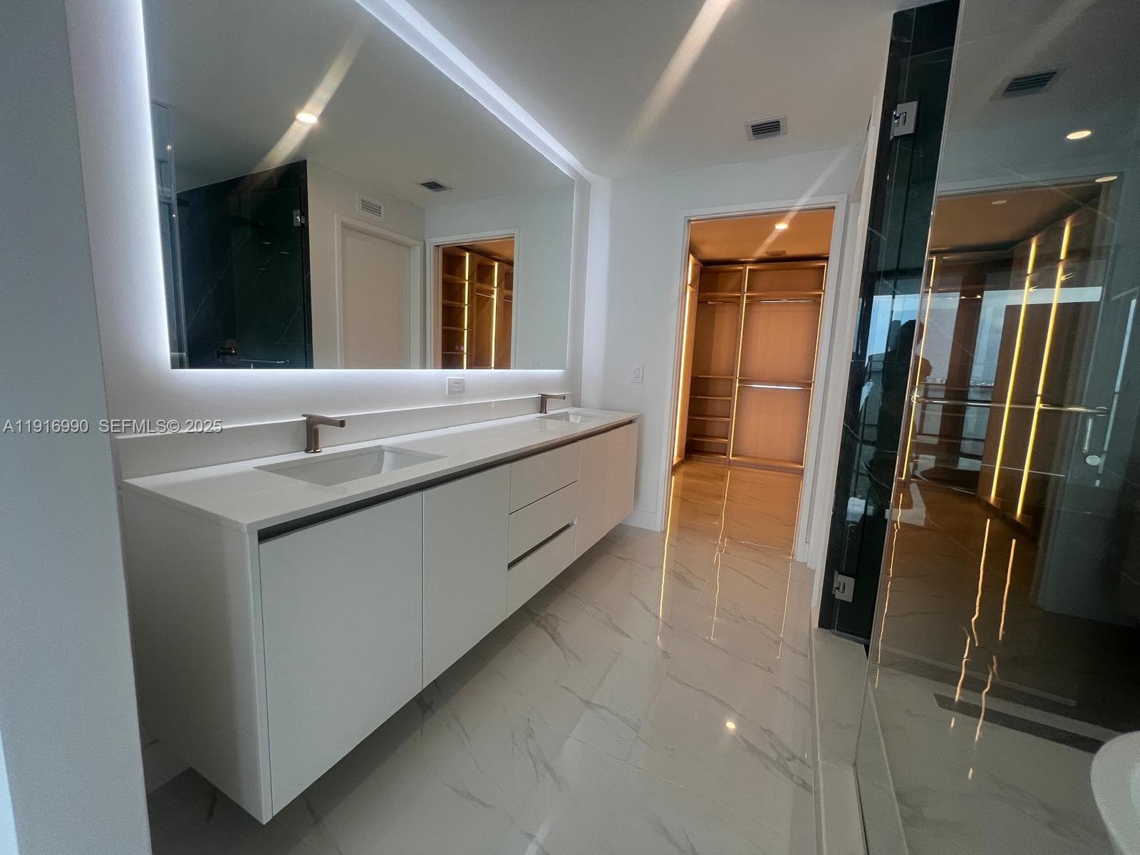 Aria Reserve · #3501 in Miami - Photo 17
