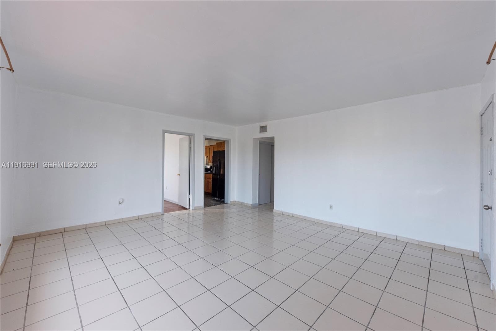 Marseilles Deco Condo · #125 in Miami Beach - Photo 4