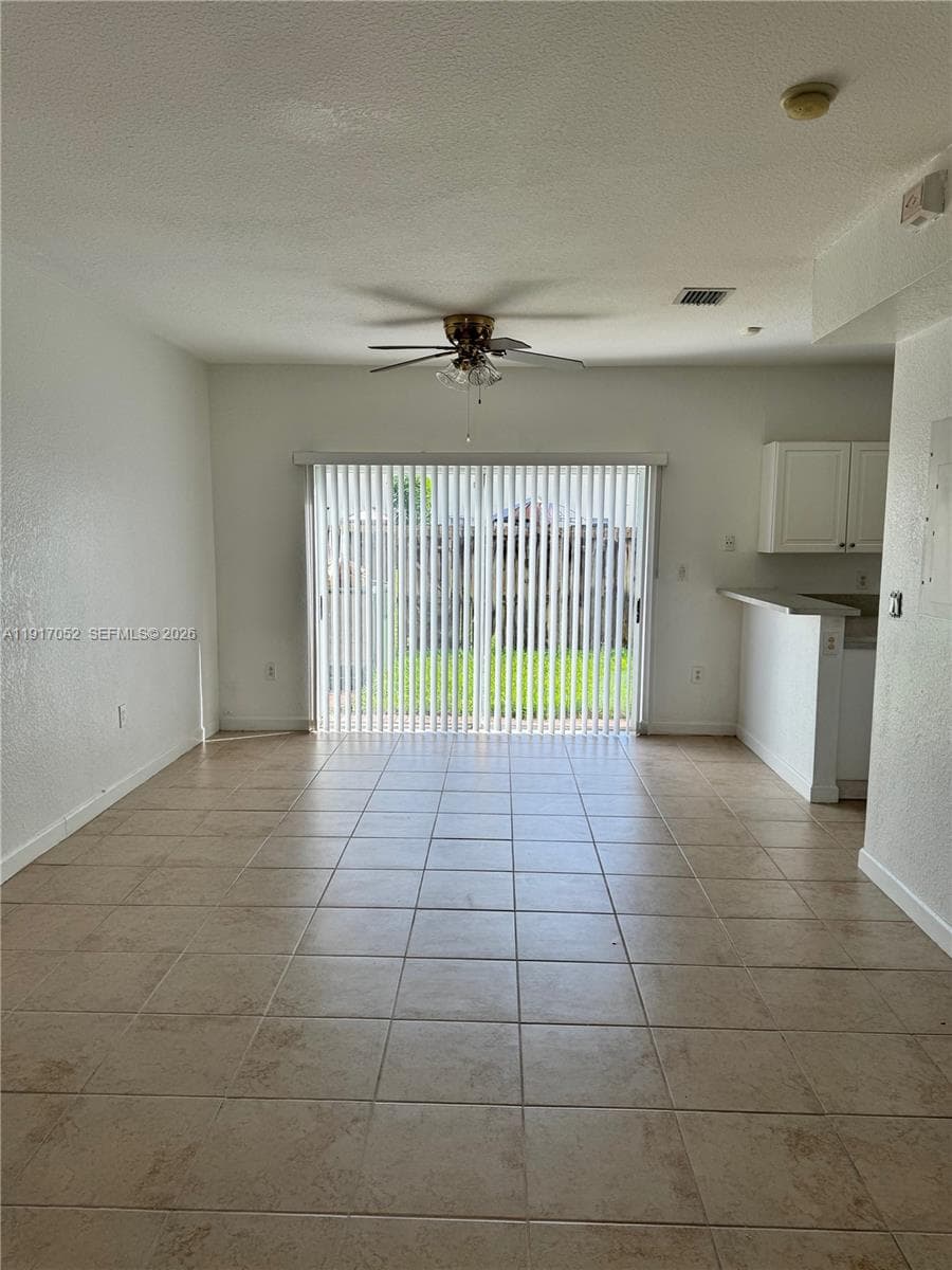 4100 NE 24 Drive photo 6