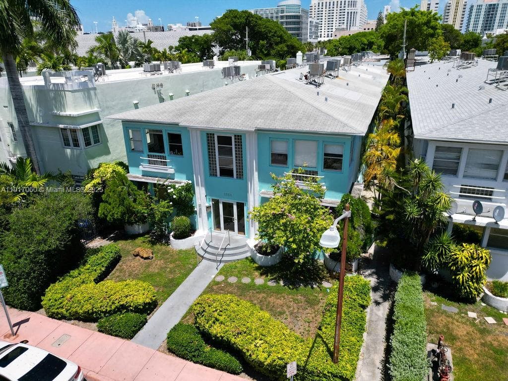 SOBE PHOENIX · #108 in Miami Beach - Photo 14