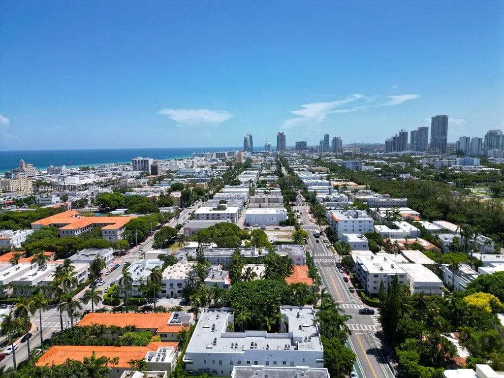 SOBE PHOENIX · #108 in Miami Beach - Photo 15