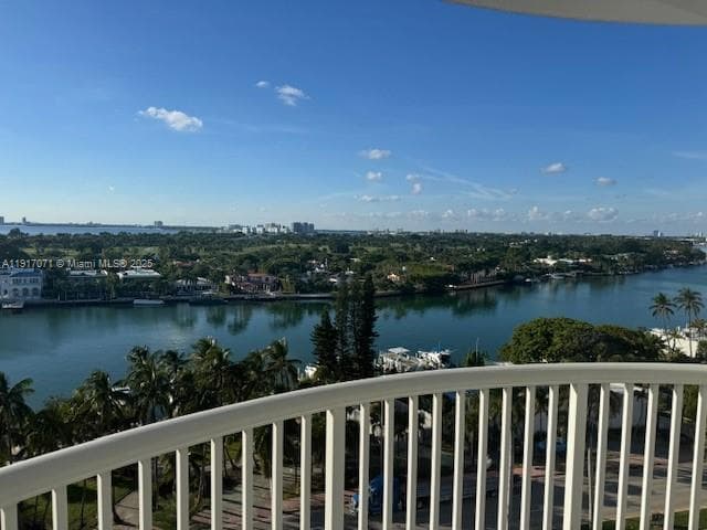 THE CARRIAGE HOUSE CONDO · #931 in Miami Beach - Photo 36
