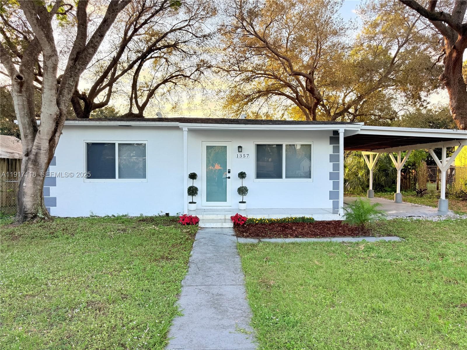 1357 SW 22nd Ter photo 1