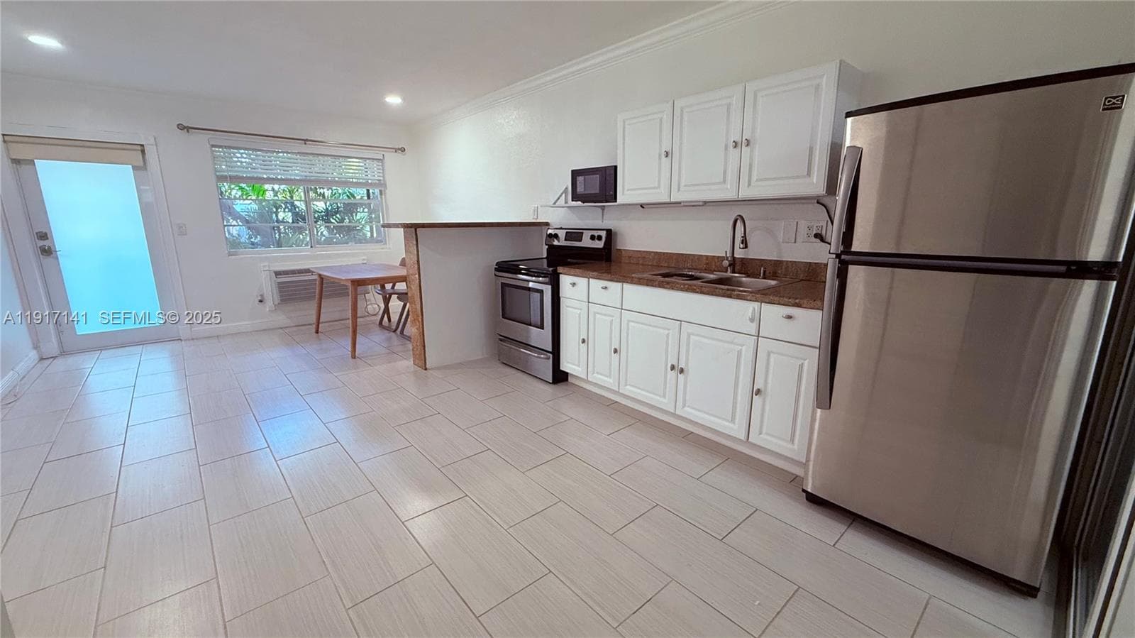 7315 BYRON AVE CONDO · #8 in Miami Beach - Photo 17
