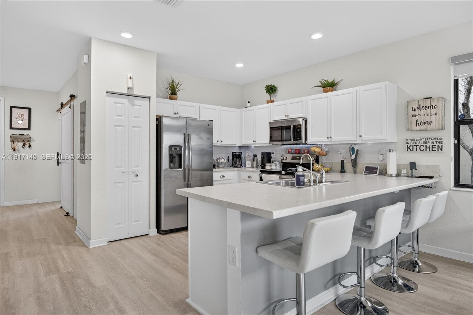 11527 SW 248th Ln photo 9