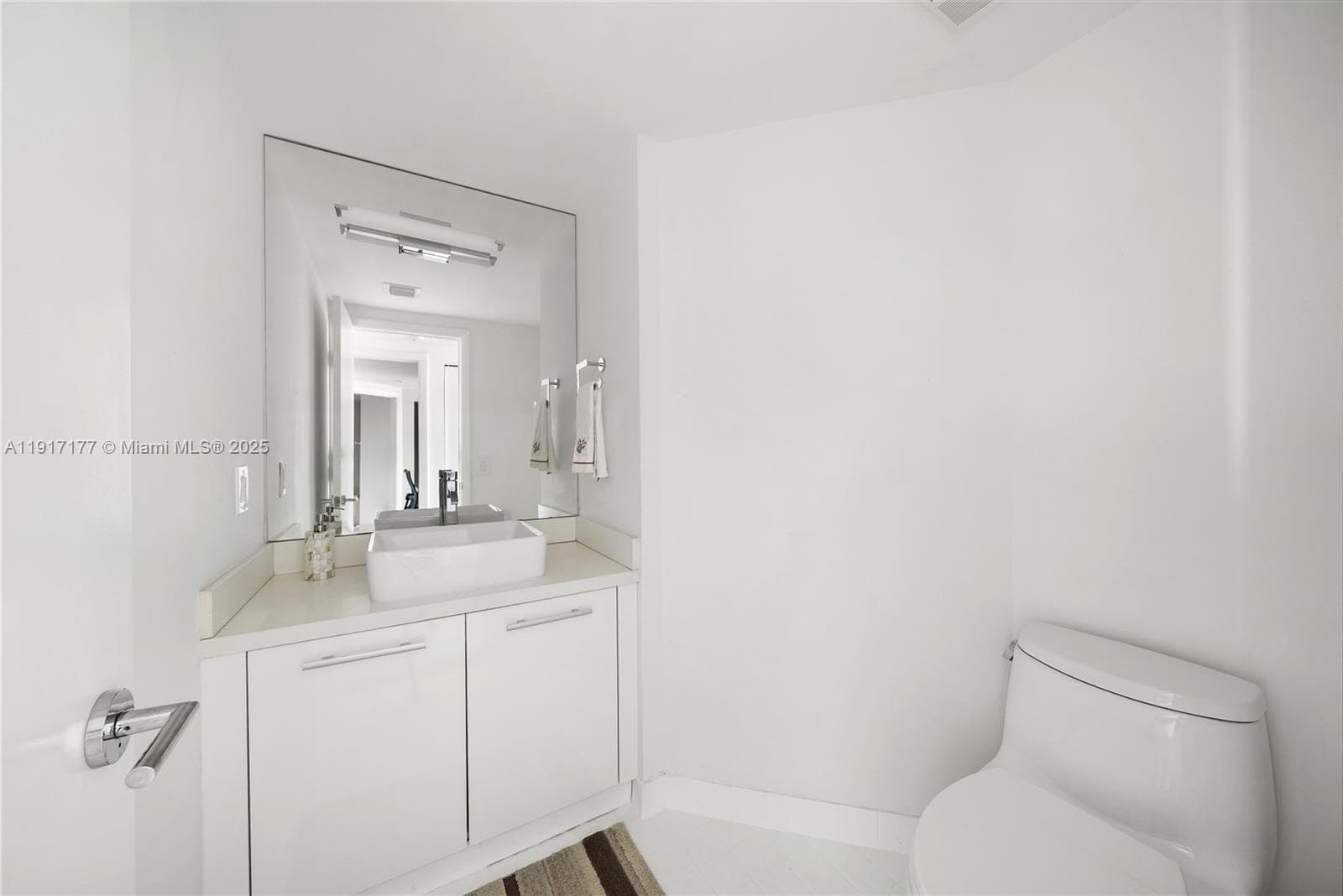 1000 ISL BLVD WILLIAMS IS · #2407 in Aventura - Photo 13