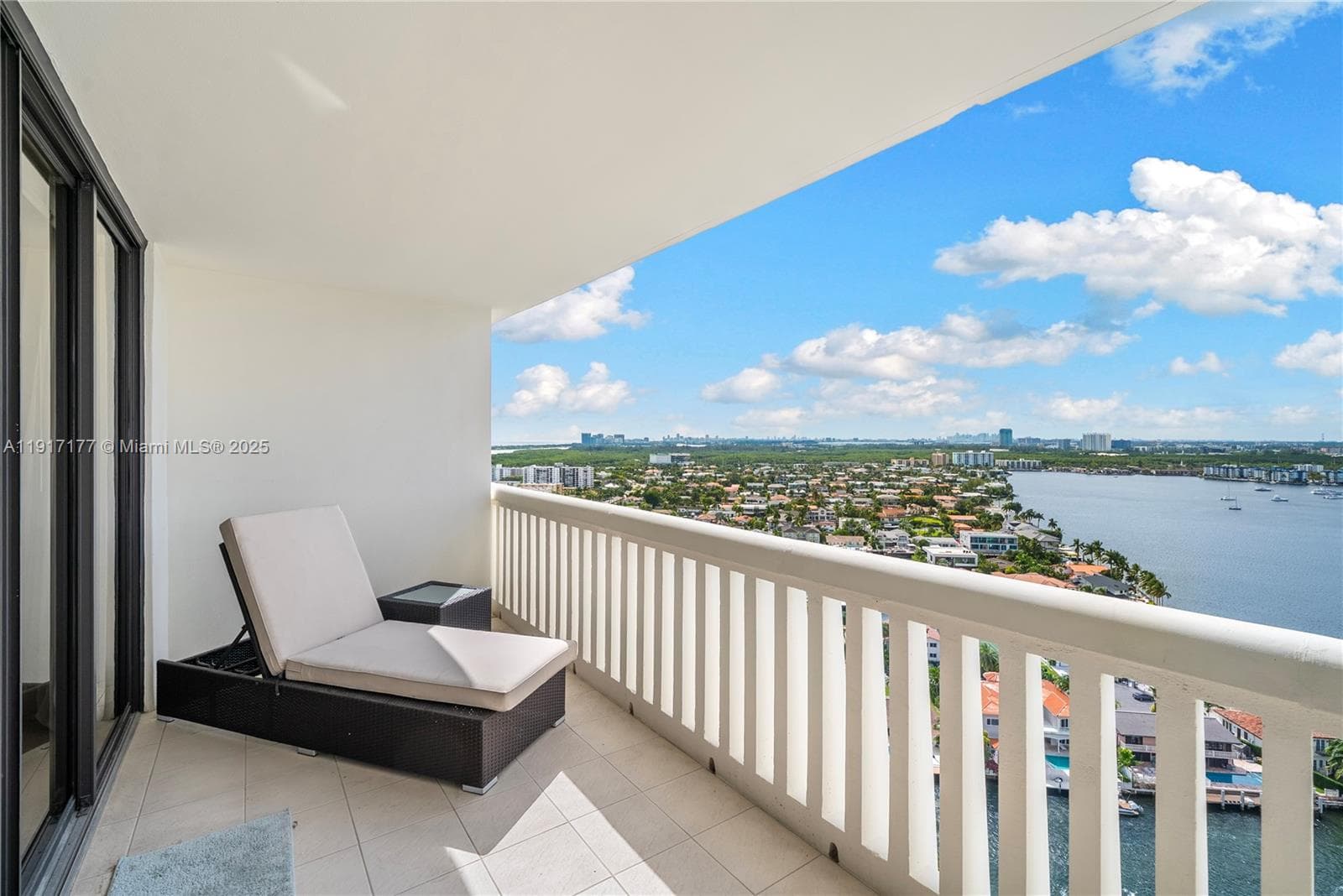 1000 ISL BLVD WILLIAMS IS · #2407 in Aventura - Photo 29