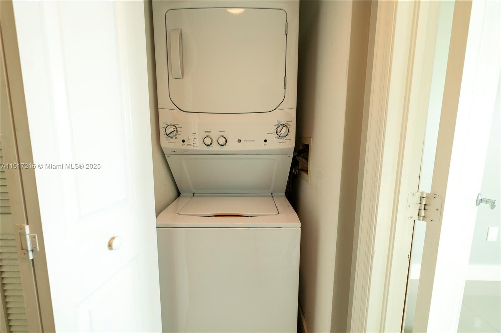 360 CONDO A · #920 in North Bay Village - Photo 20
