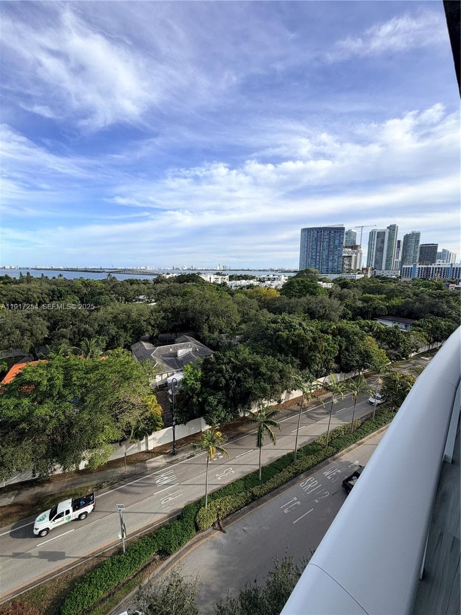 BALTUS HOUSE · #902 in Miami - Photo 30