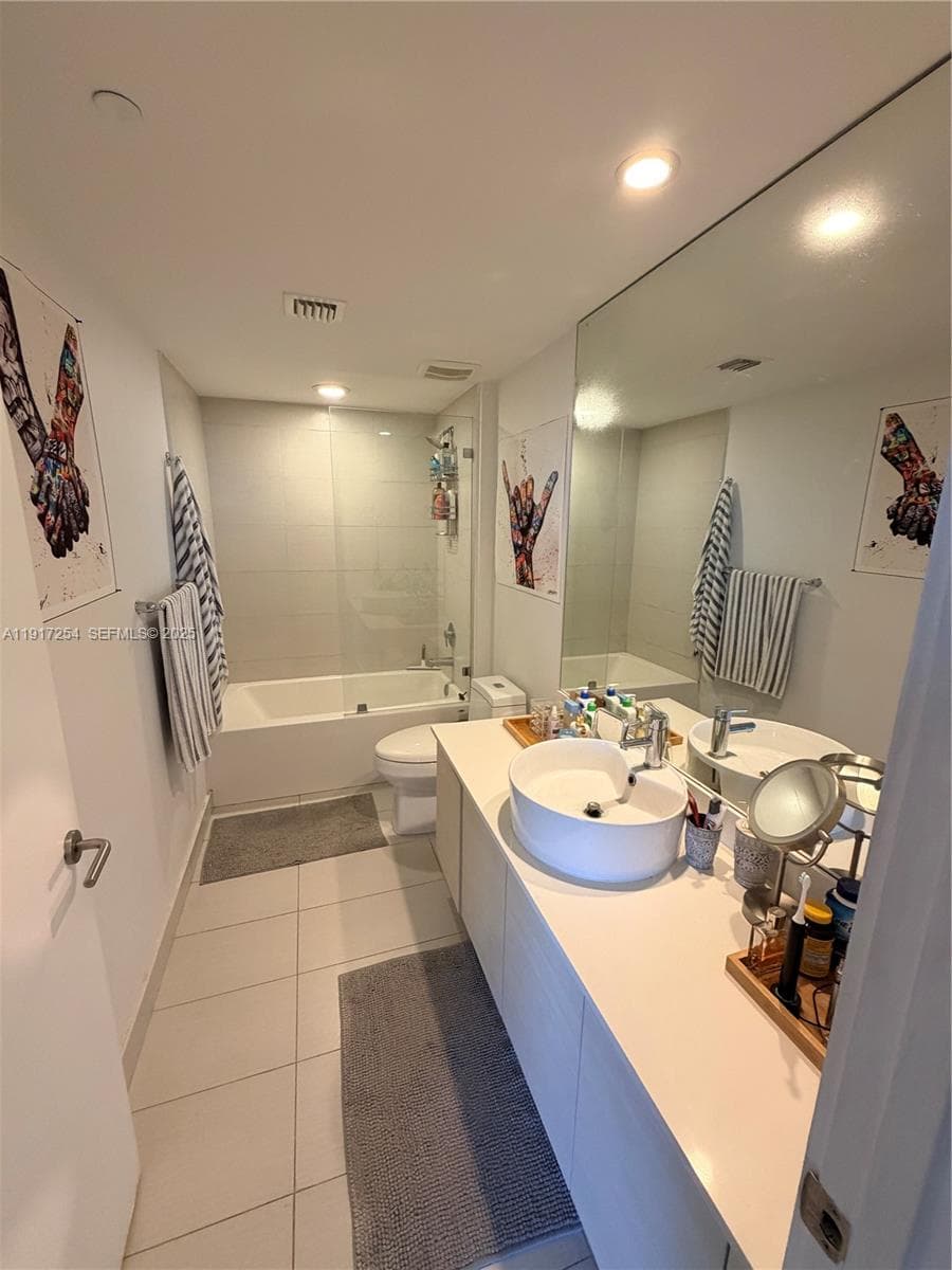 BALTUS HOUSE · #902 in Miami - Photo 18