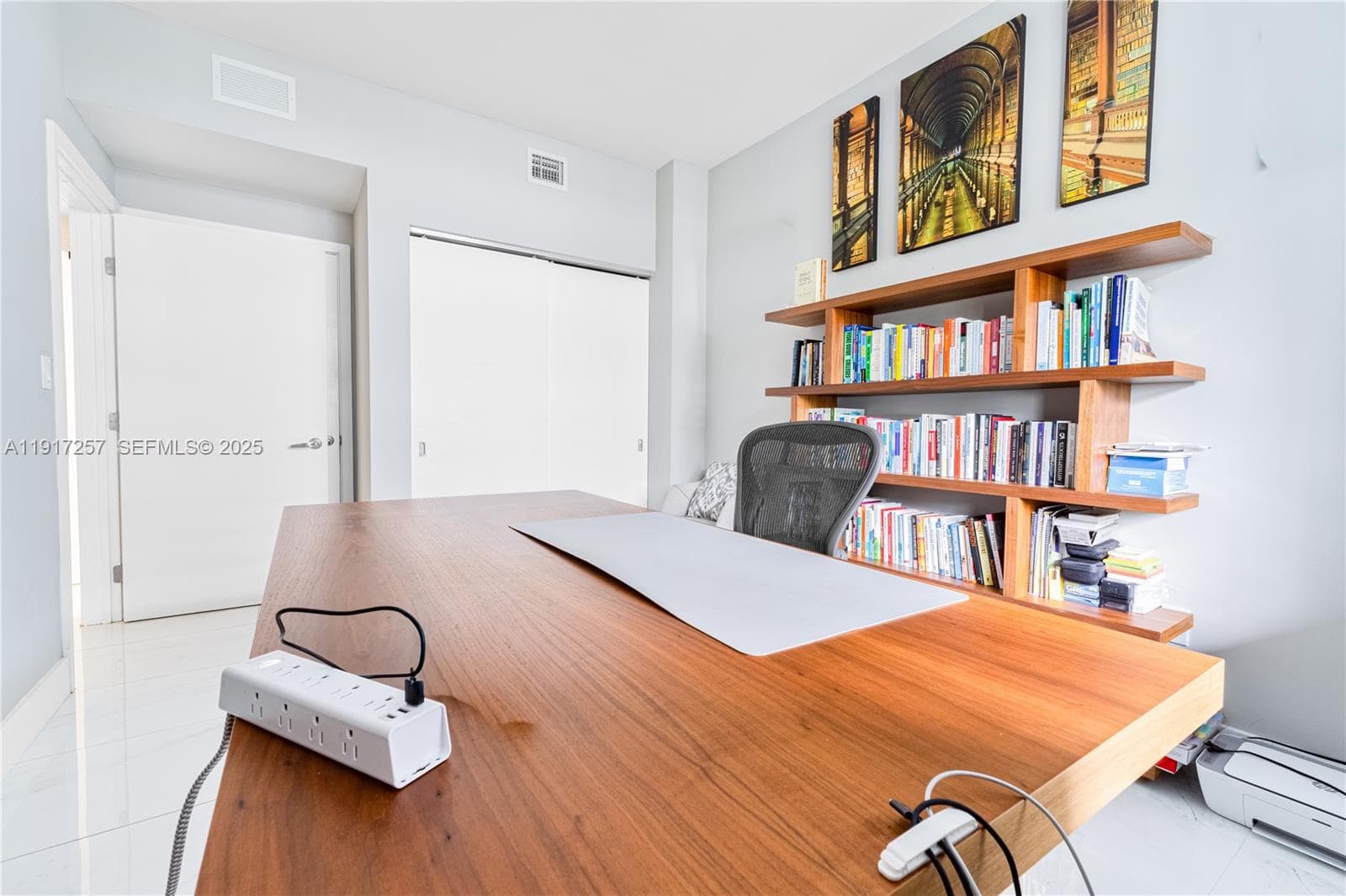 THE HARBOUR NORTH CONDO · #405 in North Miami Beach - Photo 16