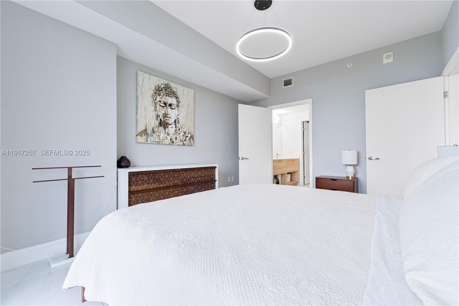 THE HARBOUR NORTH CONDO · #405 in North Miami Beach - Photo 22