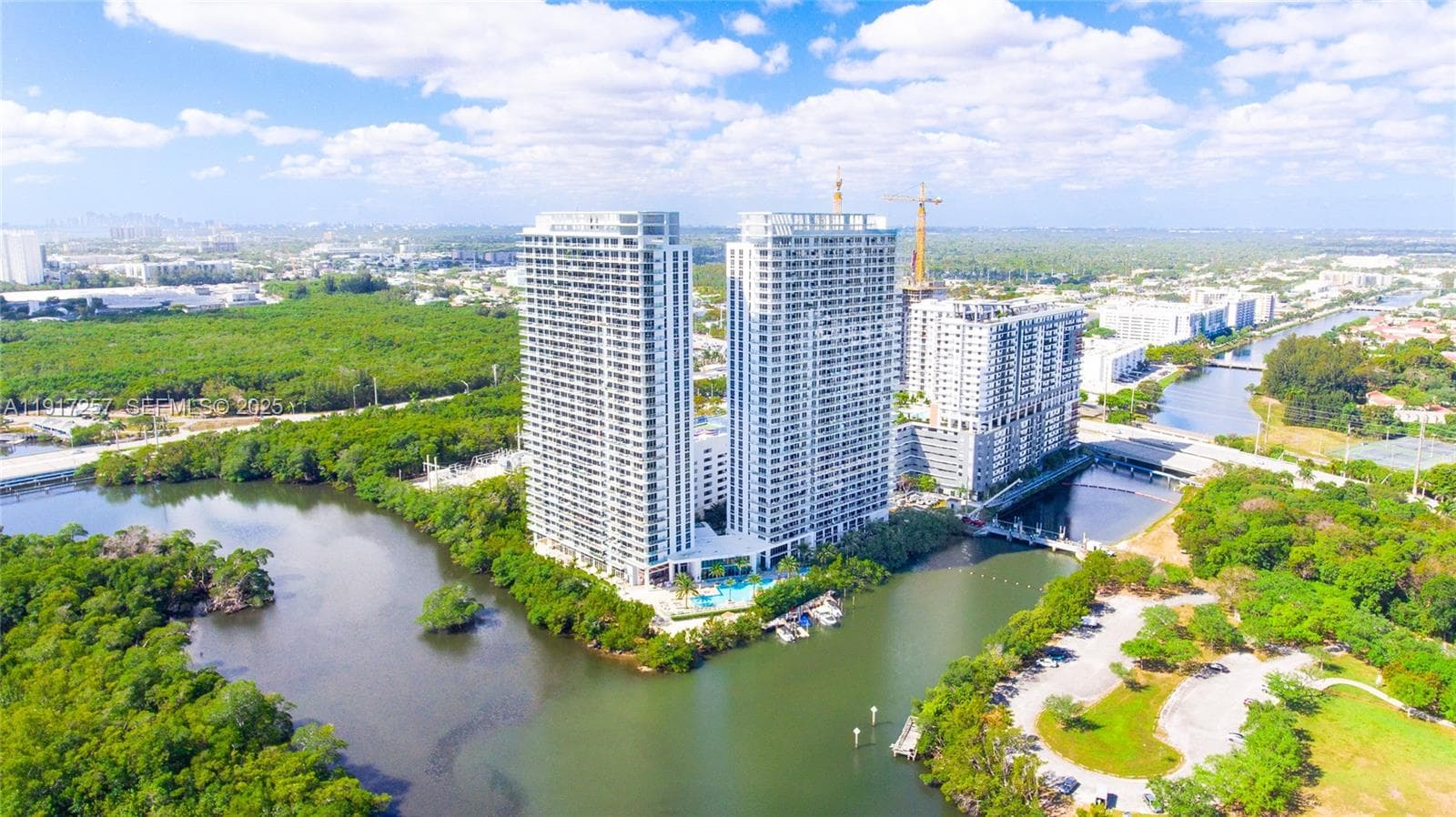 THE HARBOUR NORTH CONDO · #405 in North Miami Beach - Photo 3
