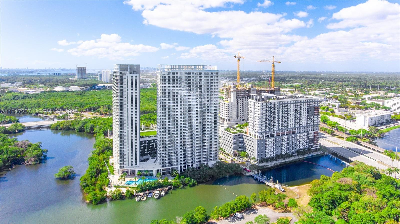 THE HARBOUR NORTH CONDO · #405 in North Miami Beach - Photo 37
