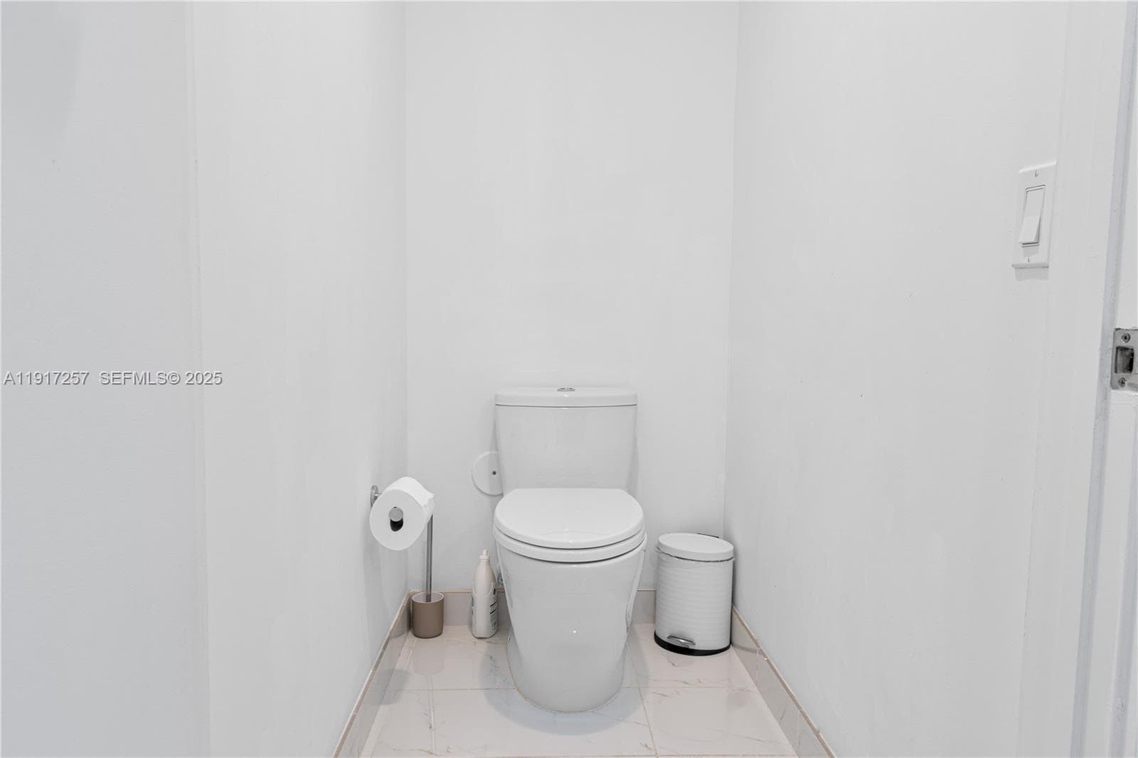 THE HARBOUR NORTH CONDO · #405 in North Miami Beach - Photo 19